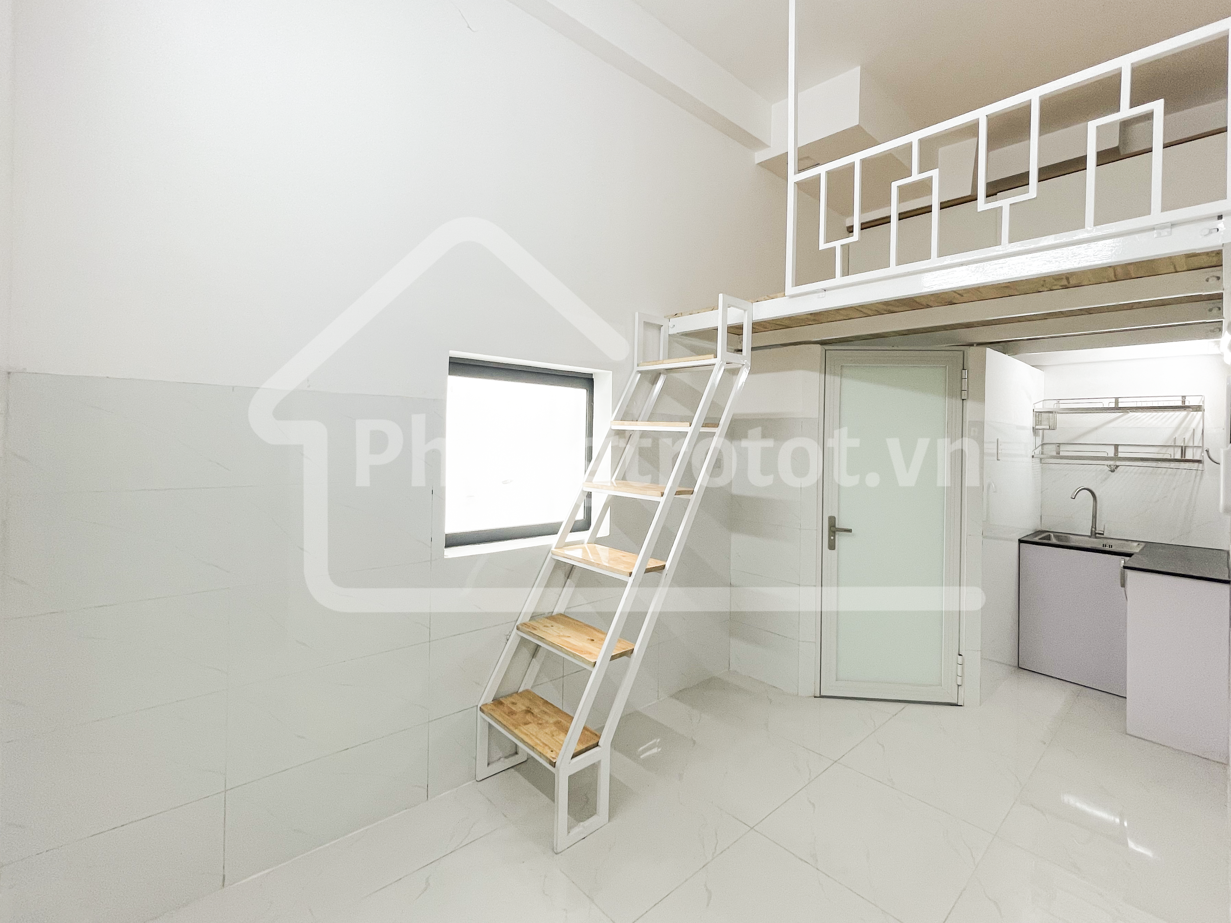 P211 - 11/10/6 Bình Thành, phường Bình Tân, TP. Hồ Chí Minh (Cuối hẻm 11/10 Bình Thành, Bình Hưng Hòa B, Bình Tân cũ )